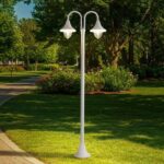 Bild von Lindby Außenleuchte Madea, weiß, 2-flg., 213 cm, E27, IP44 Madea Lindby, dimmbar, weiß / opal, Aluminium, Modern