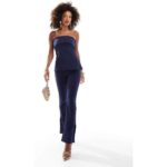 Bild von In The Style – Bengaline-Hose in Marineblau mit geradem Bein, Kombiteil Marineblau 42