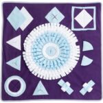 Bild von TIAKI Schnüffelmatte Geometrische Formen 70x70x1cm Hund